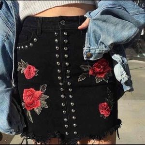 Carmar Black Jean Raw Hem Skirt - Size 24